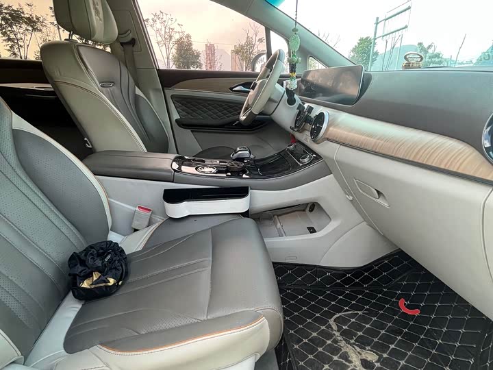 Dongfeng Forthing Yacht 2022 2022款 1.5T DCT逐浪版