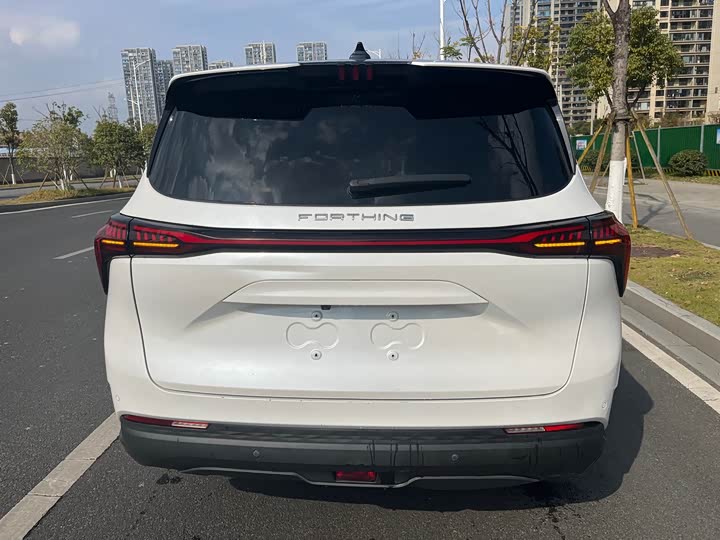 Dongfeng Forthing Yacht 2022 2022款 1.5T DCT逐浪版
