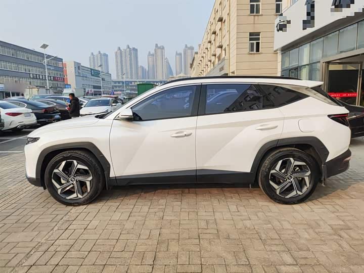 Hyundai Tucson L 2023 2023款 途胜L 1.5T 自动两驱DLX豪华版