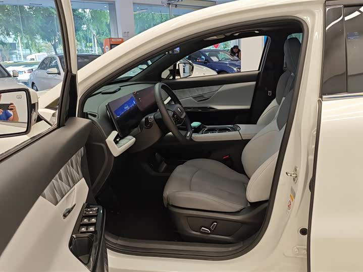 Changan UNI-T 2023 2023款 第二代 1.5T 尊享型