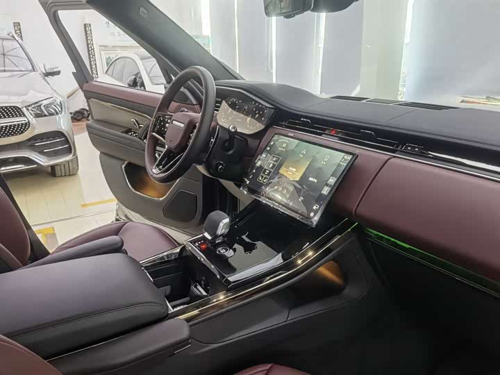 Land Rover Range Rover Sport 2024 2024款 400PS Dynamic SE