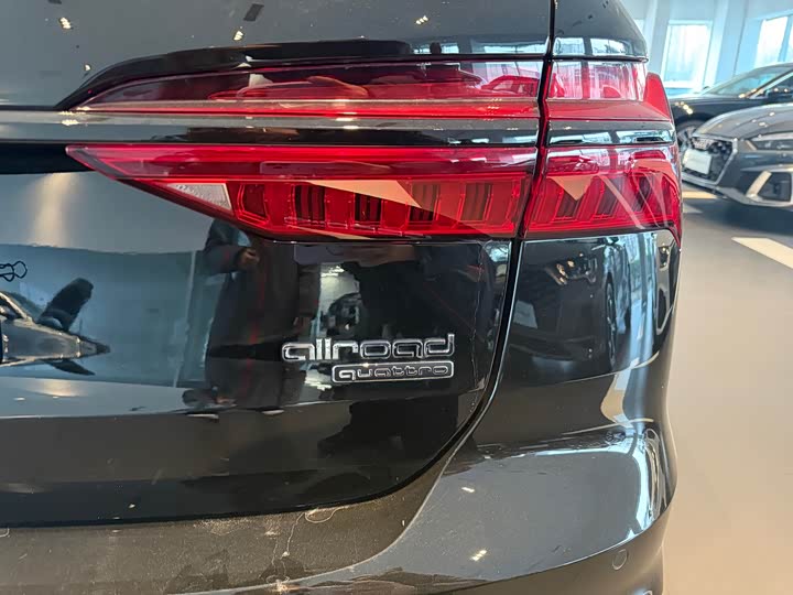 Audi A6 2024 2024款 allroad quattro 55 TFSI 尊享越野型