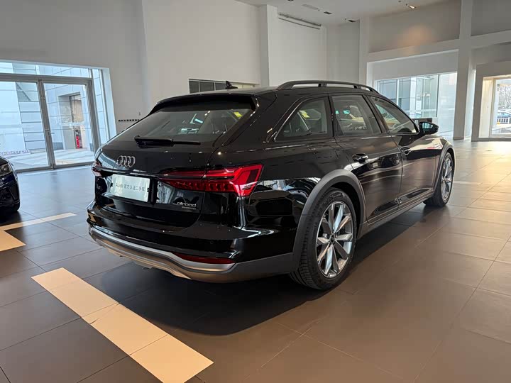 Audi A6 2024 2024款 allroad quattro 55 TFSI 尊享越野型