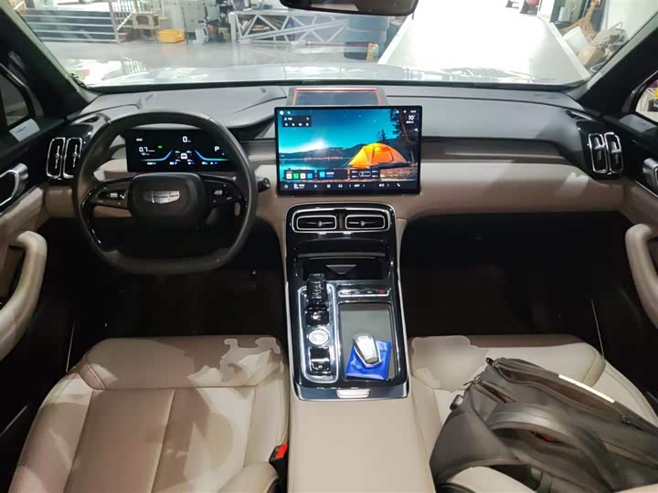 Geely Atlas L 2025 2025款 第四代 1.5TD DCT 扬帆