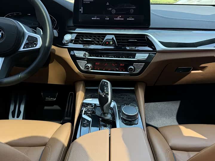 BMW 6 Series GT 2022 2022款 630i M运动套装