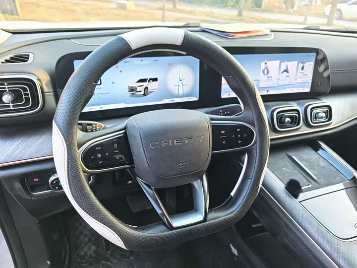 Chery Tiggo 9 2025 2025款 2.0T 双离合两驱舒享版 5座