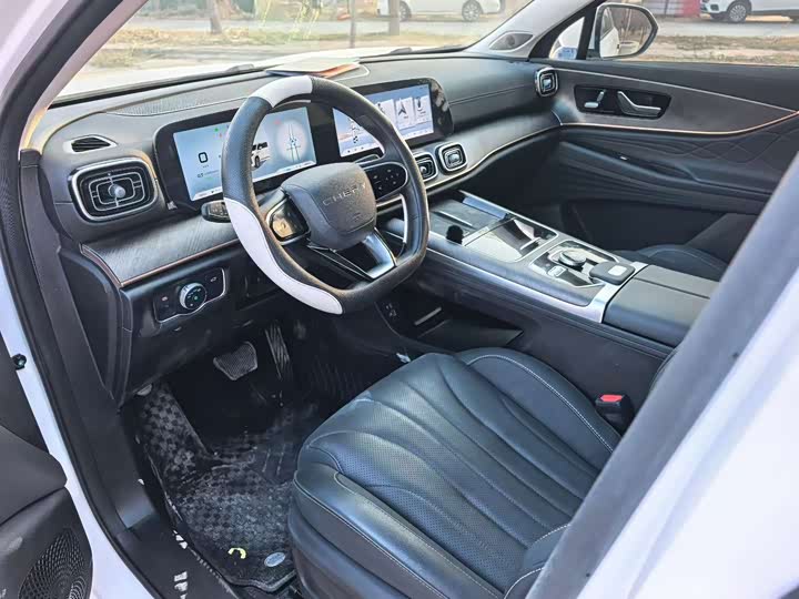 Chery Tiggo 9 2025 2025款 2.0T 双离合两驱舒享版 5座