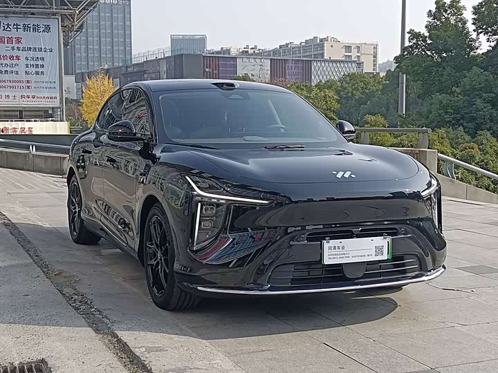 IM motors LS6 2026 2026款 增程 66 Max+