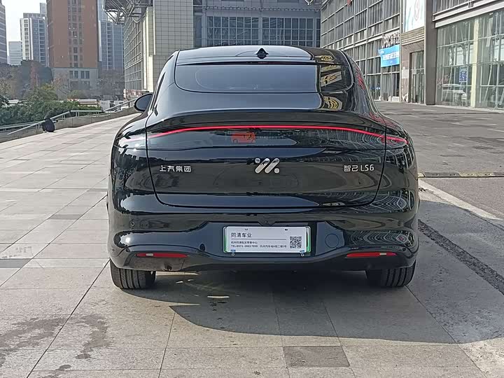 IM motors LS6 2026 2026款 增程 66 Max+