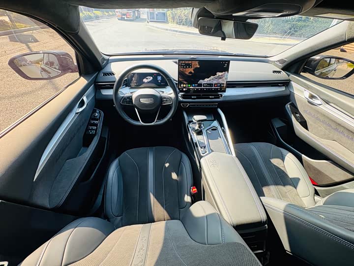 Geely Preface 2025 2025款 东方曜 2.0TD 揽星版