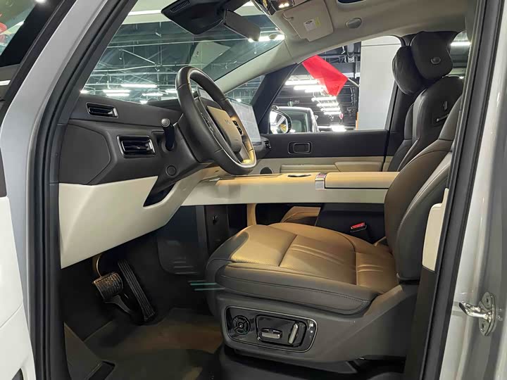 LiXiang Mega 2024 2024款 Ultra