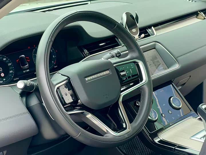 Land Rover Range Rover Evoque L Hybrid 2023 2023款 极光L P300e 插电式电动混合版