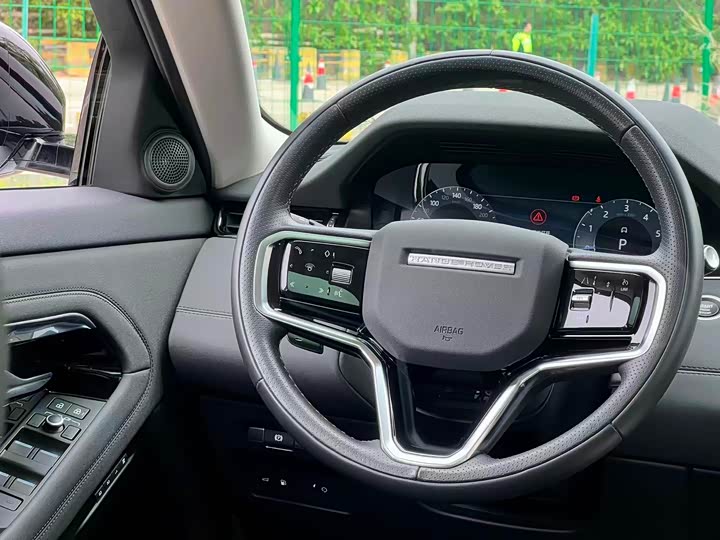 Land Rover Range Rover Evoque L Hybrid 2023 2023款 极光L P300e 插电式电动混合版