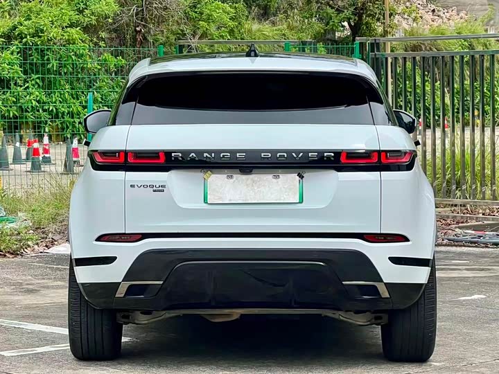 Land Rover Range Rover Evoque L Hybrid 2023 2023款 极光L P300e 插电式电动混合版