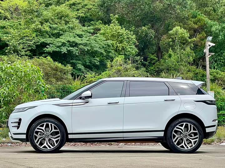 Land Rover Range Rover Evoque L Hybrid 2023 2023款 极光L P300e 插电式电动混合版