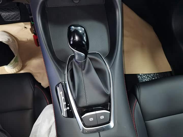 MG Motor 5 2025 2025款 180DVVT 全球抢先版