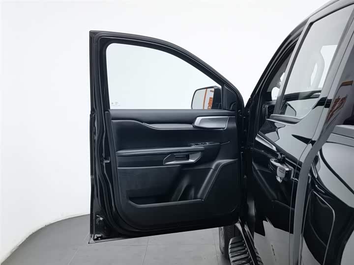 Ford Ranger 2023 2023款 山林四驱自动版 汽油