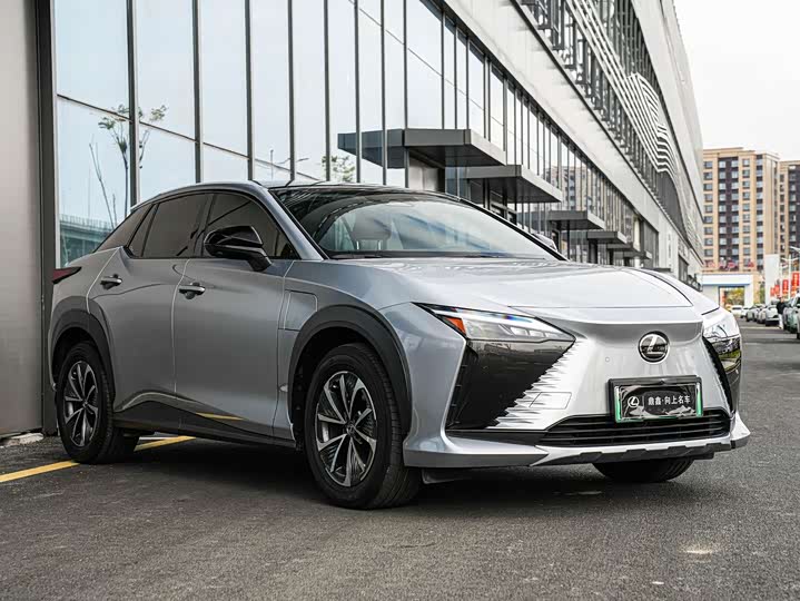 Lexus RZ 2023 2023款 450e 四驱纵享版
