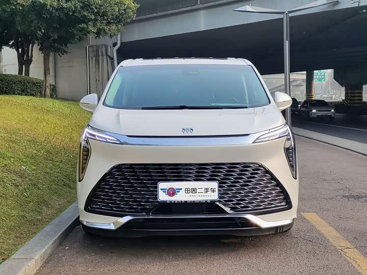 2025 Buick GL8 Century