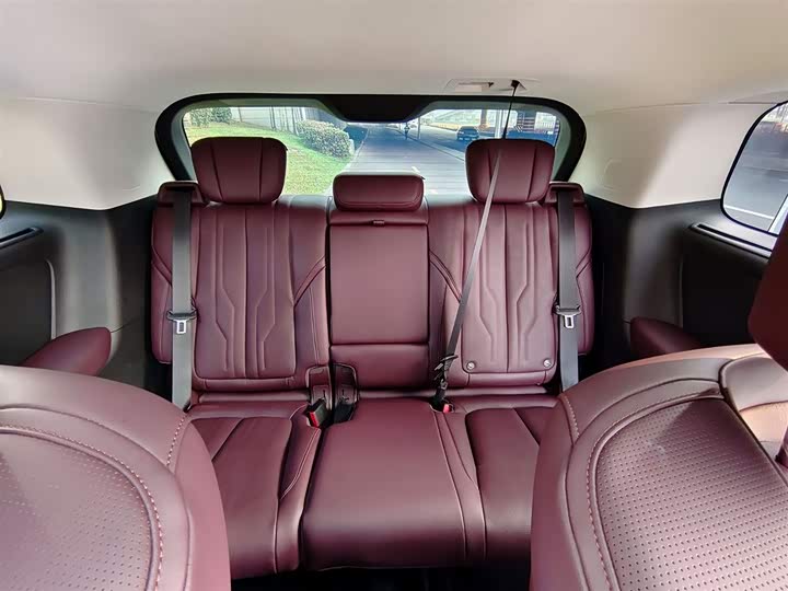 Buick GL8 Century 2025 2025款 2.0T 七座蕴世版