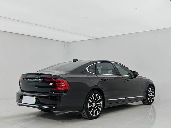 Volvo S90 Hybrid 2025 2025款 插电式混动 四驱长续航智逸豪华版