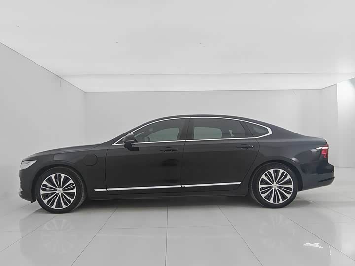 Volvo S90 Hybrid 2025 2025款 插电式混动 四驱长续航智逸豪华版