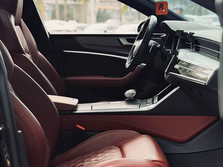 Audi A7L 2024 2024款 45 TFSI quattro S-line 黑武士版