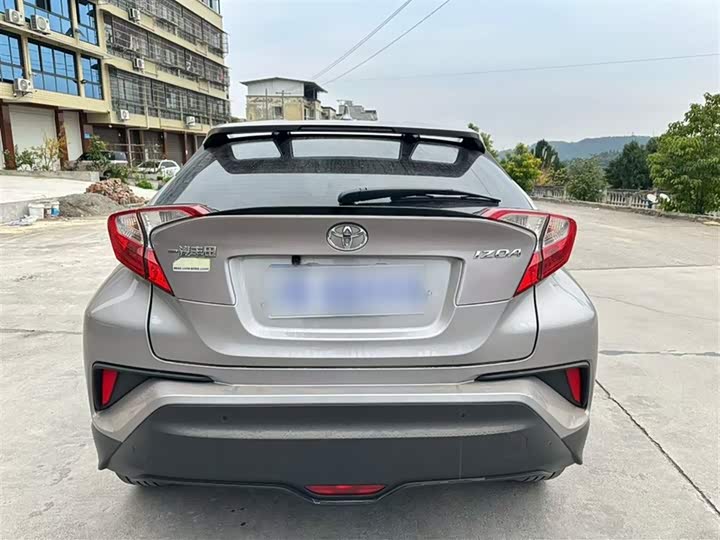 Toyota Izoa 2022 2022款 2.0L 奕行版