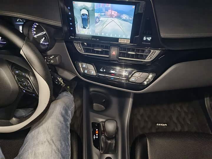 Toyota Izoa 2022 2022款 2.0L 奕行版