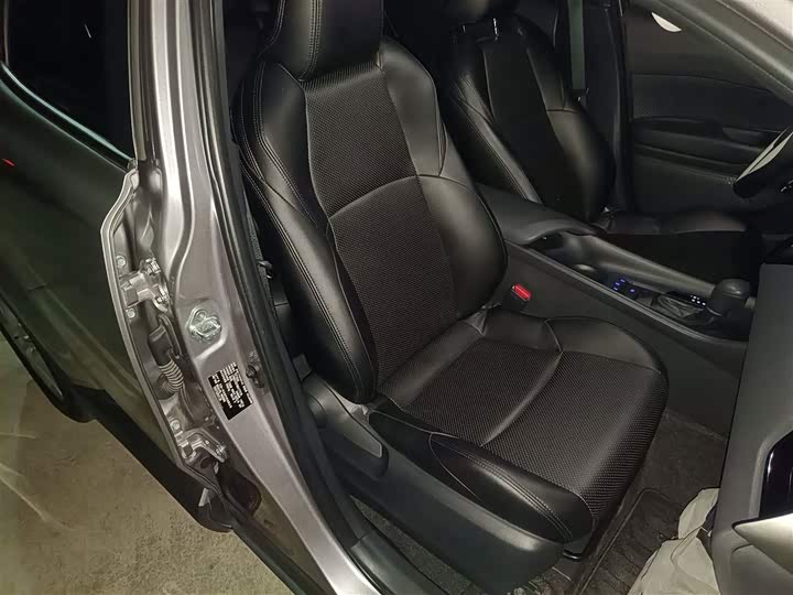 Toyota Izoa 2022 2022款 2.0L 奕行版