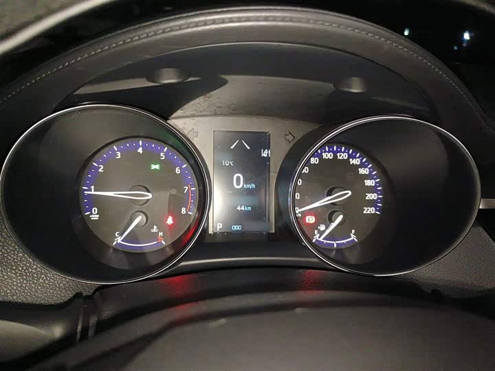 Toyota Izoa 2022 2022款 2.0L 奕行版