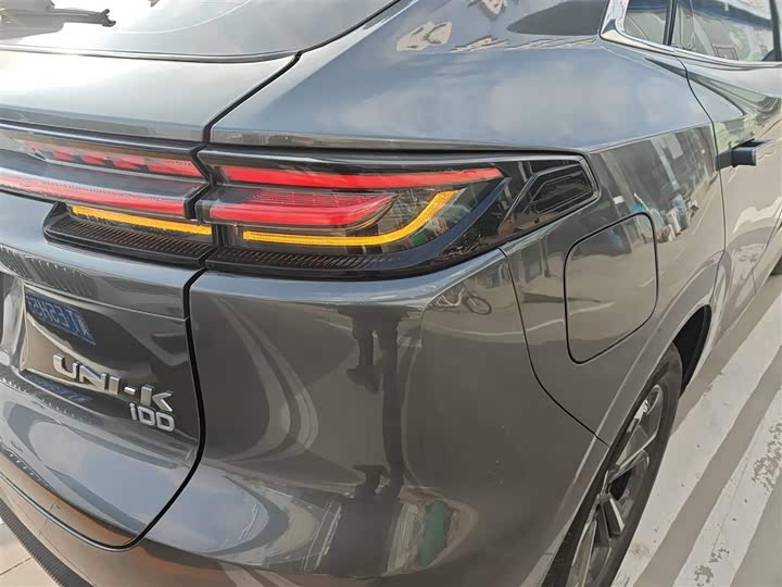 Changan UNI-K Hybrid 2023 2023款 智电iDD 1.5T 135km智趣型