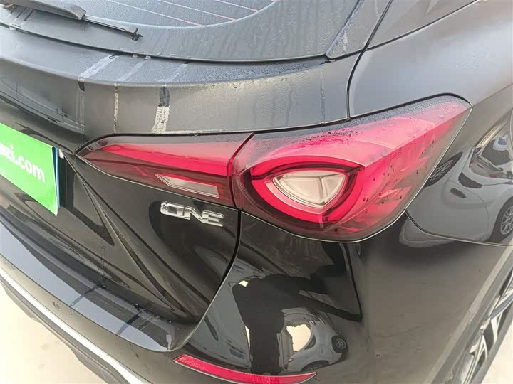 MG Motor One 2022 2022款 α-数智运动系列 1.5T 初创版