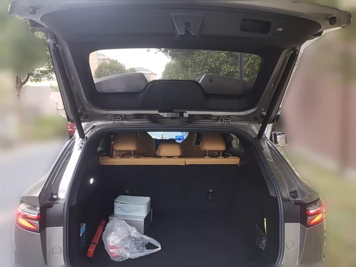 Roewe RX5 2023 2023款 1.5T 尊荣滑屏版