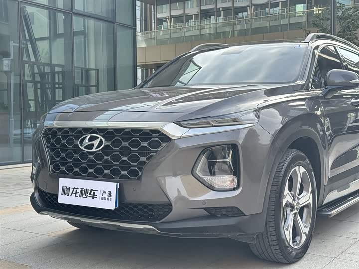Hyundai Santa Fe 2020 2020款 380 TGDi 自动两驱GLS豪华版