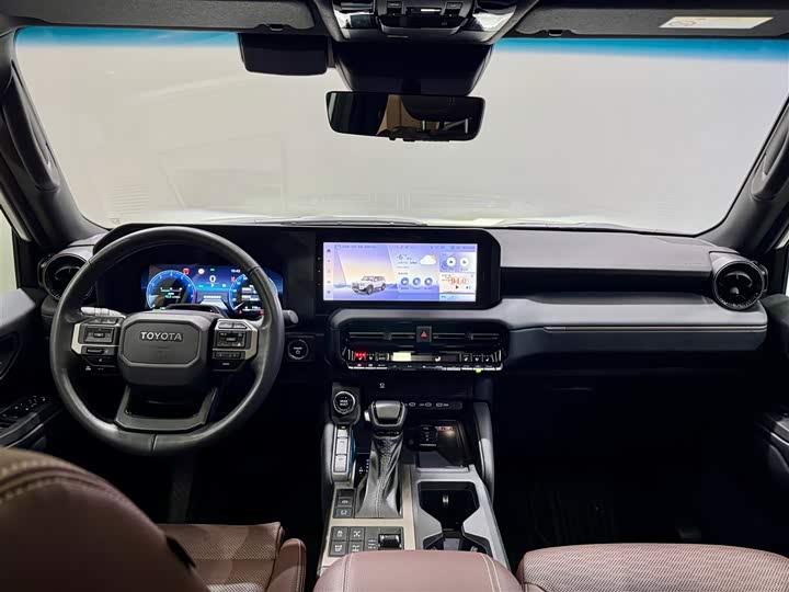 Toyota Prado 2024 2024款 2.4T 悍野WX版 6座