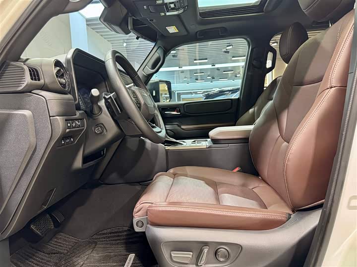 Toyota Prado 2024 2024款 2.4T 悍野WX版 6座