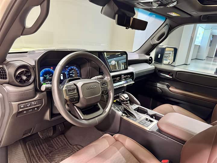 Toyota Prado 2024 2024款 2.4T 悍野WX版 6座