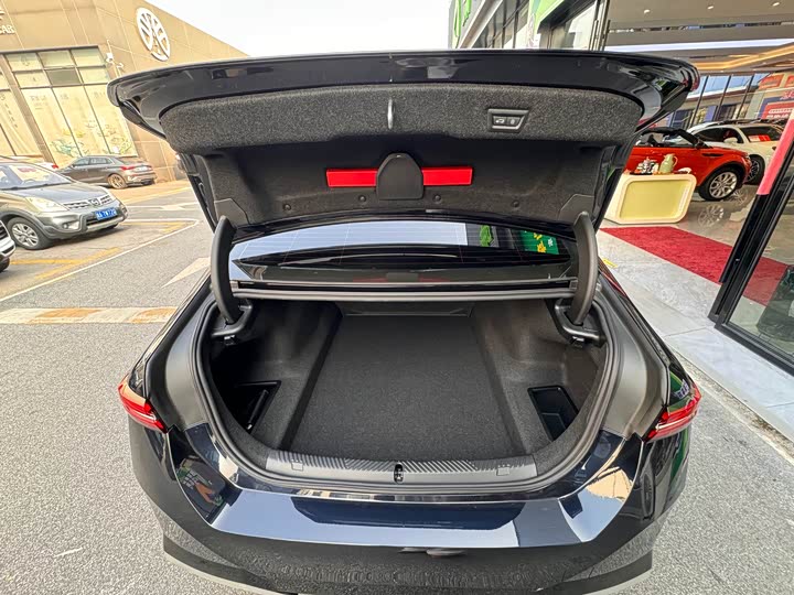 BMW 5 Series 2025 2025款 530Li 领先型 M运动套装