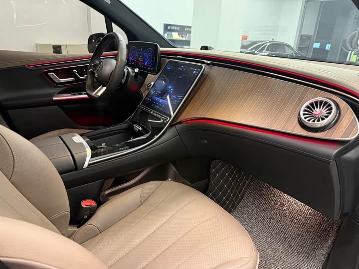 Mercedes-Benz EQE SUV 2024 2024款 500 4MATIC 先锋版