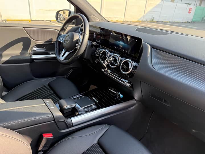 Mercedes-Benz B-Class 2021 2021款 B 200 动感型