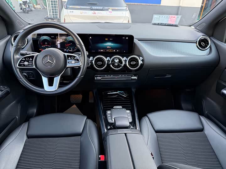 Mercedes-Benz B-Class 2021 2021款 B 200 动感型