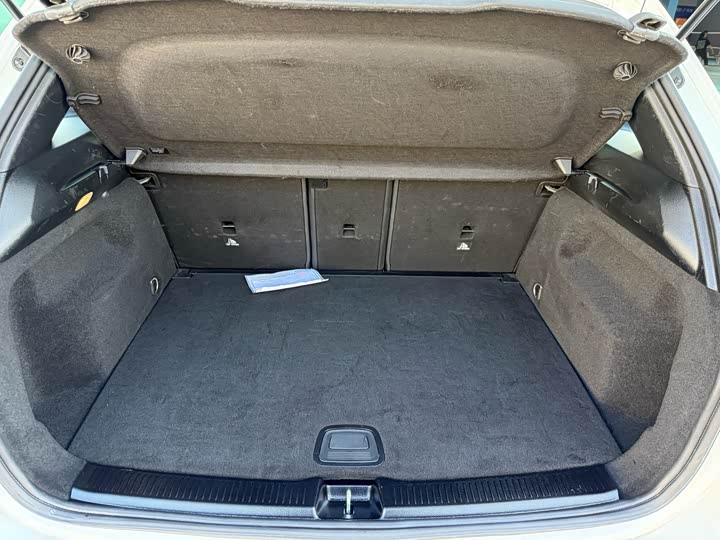 Mercedes-Benz B-Class 2021 2021款 B 200 动感型