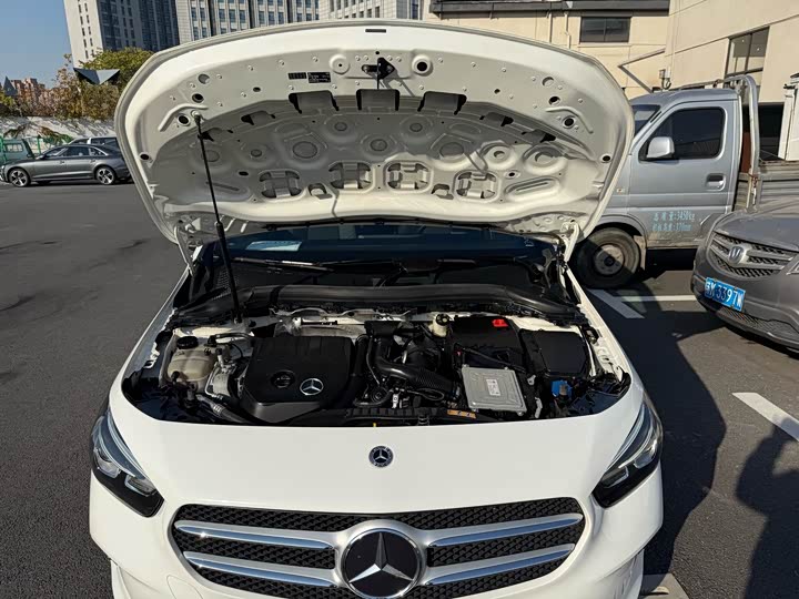 Mercedes-Benz B-Class 2021 2021款 B 200 动感型