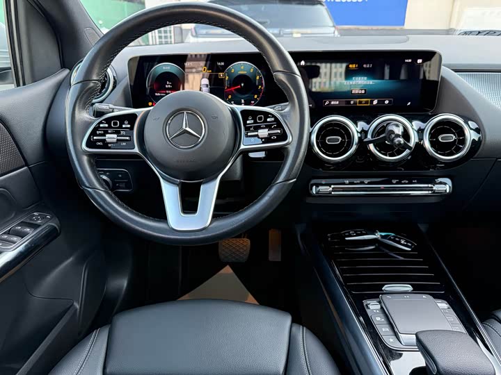 Mercedes-Benz B-Class 2021 2021款 B 200 动感型