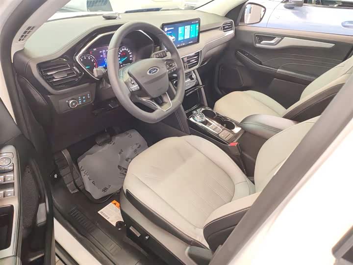Ford Escape 2024 2024款 EcoBoost 245 两驱悠享款