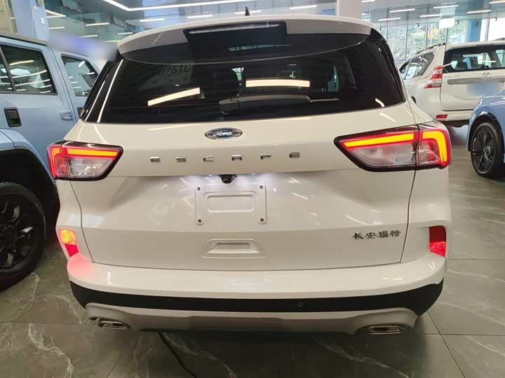 Ford Escape 2024 2024款 EcoBoost 245 两驱悠享款