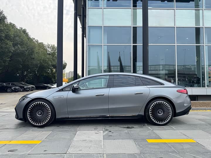 2023 Mercedes-Benz EQS AMG