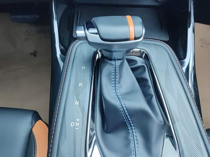 Changan Oshan X5 2022 2022款 运动版 1.5T DCT飓风音速