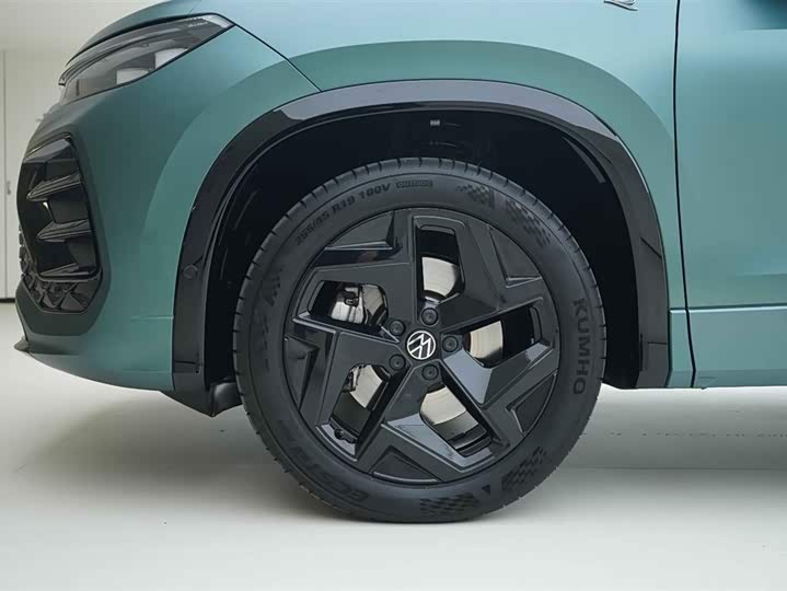 Volkswagen Tayron 2025 2025款 探岳L 330TSI 两驱精英City包